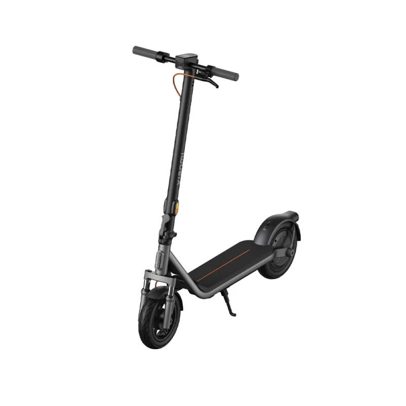 اسکوتر برقی شیائومی 6 Lite سفید با تایر بادی 10 اینچ