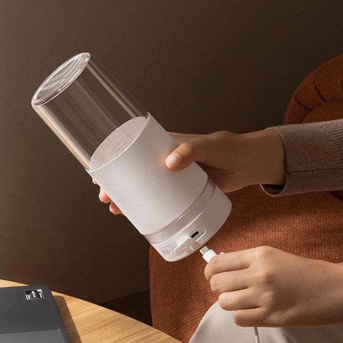طراحی قابل حمل مخلوط کن Xiaomi Portable Blender