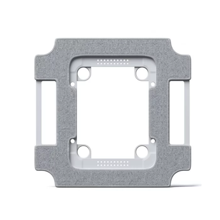 عملکرد ربات شیشه‌شوی WINBOT W3 OMNI در ارتفاع با تمرکز بر کابل ترکیبی ایمنی ۱۰۰ کیلوگرمی و ایستگاه سنگین در می روبوت